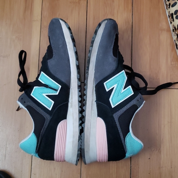 New Balance Shoes - 574 new balance